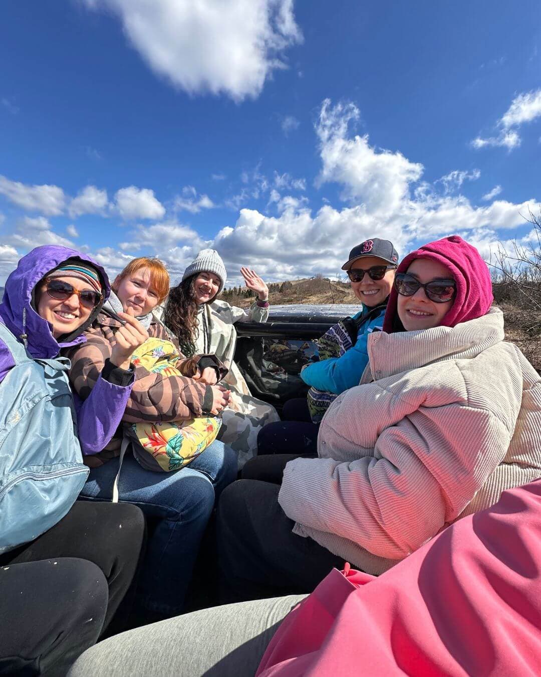 Автомобіль в горах